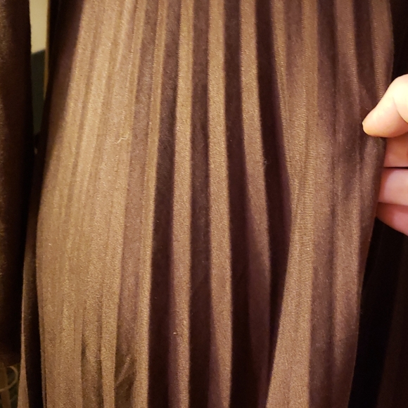 Dress - Picture 5 of 8